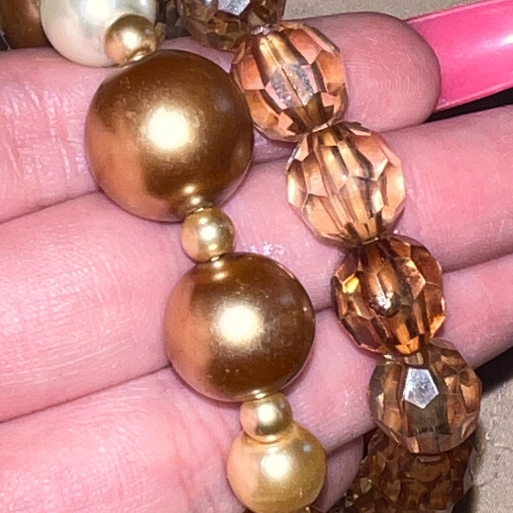 Bracelets - Picture 2 of 4
